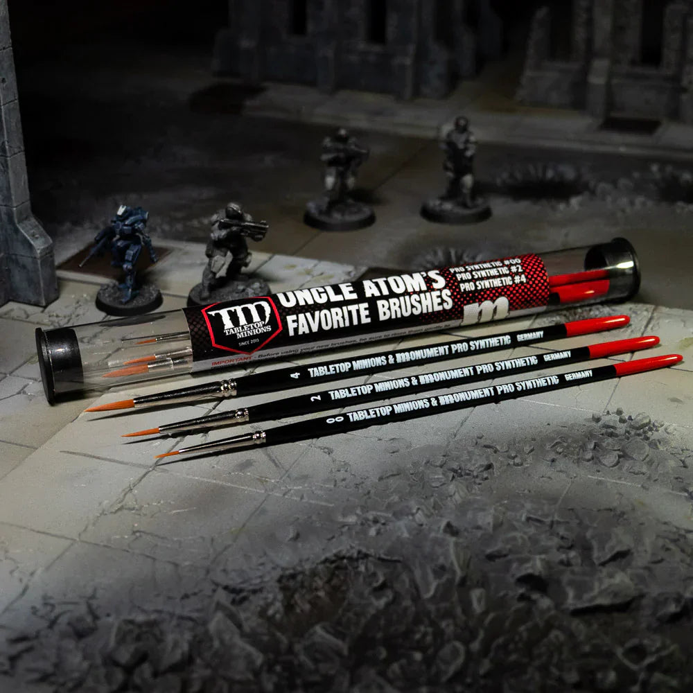 Table Top Minions Artist Brush Set