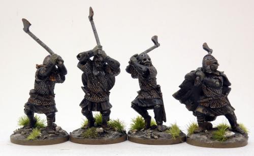 SDRG06 Draugr Hearthguard with Heavy Weapons (Undead) (4) SAGA